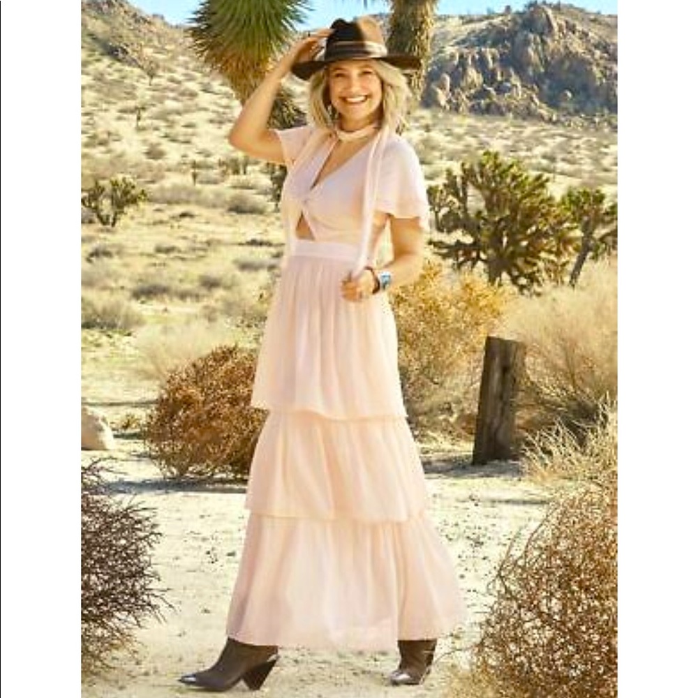 HappyXNature Flutter Maxi Dress